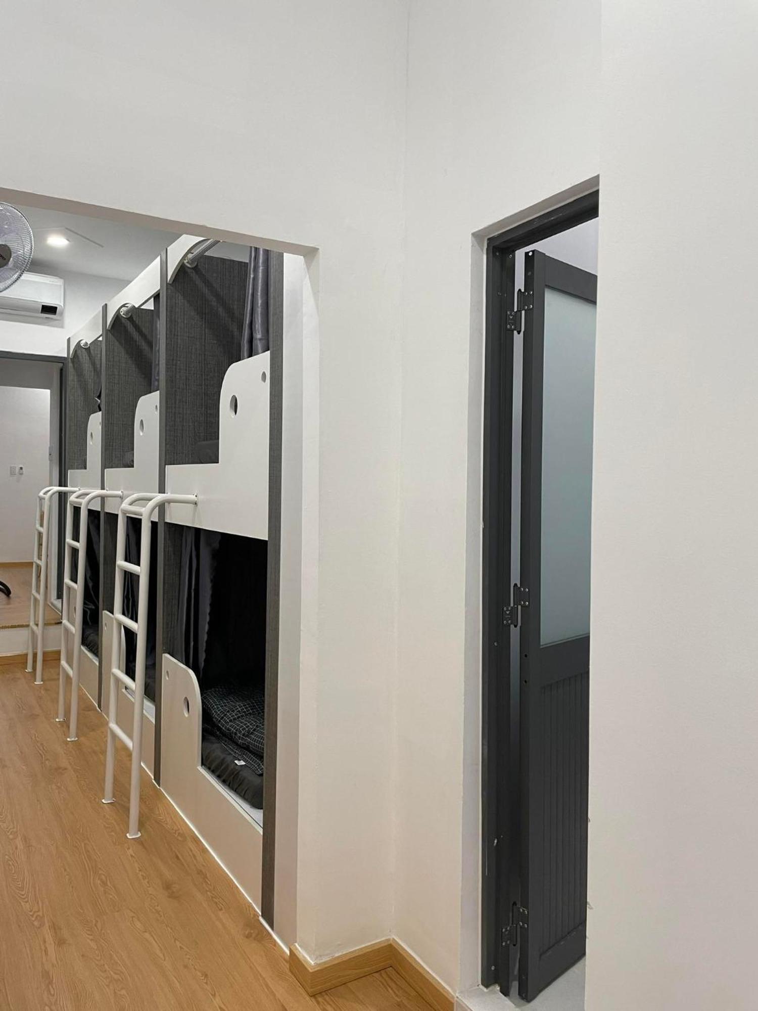 Alphabet Home Capsule Ho Chi Minh City Exterior photo