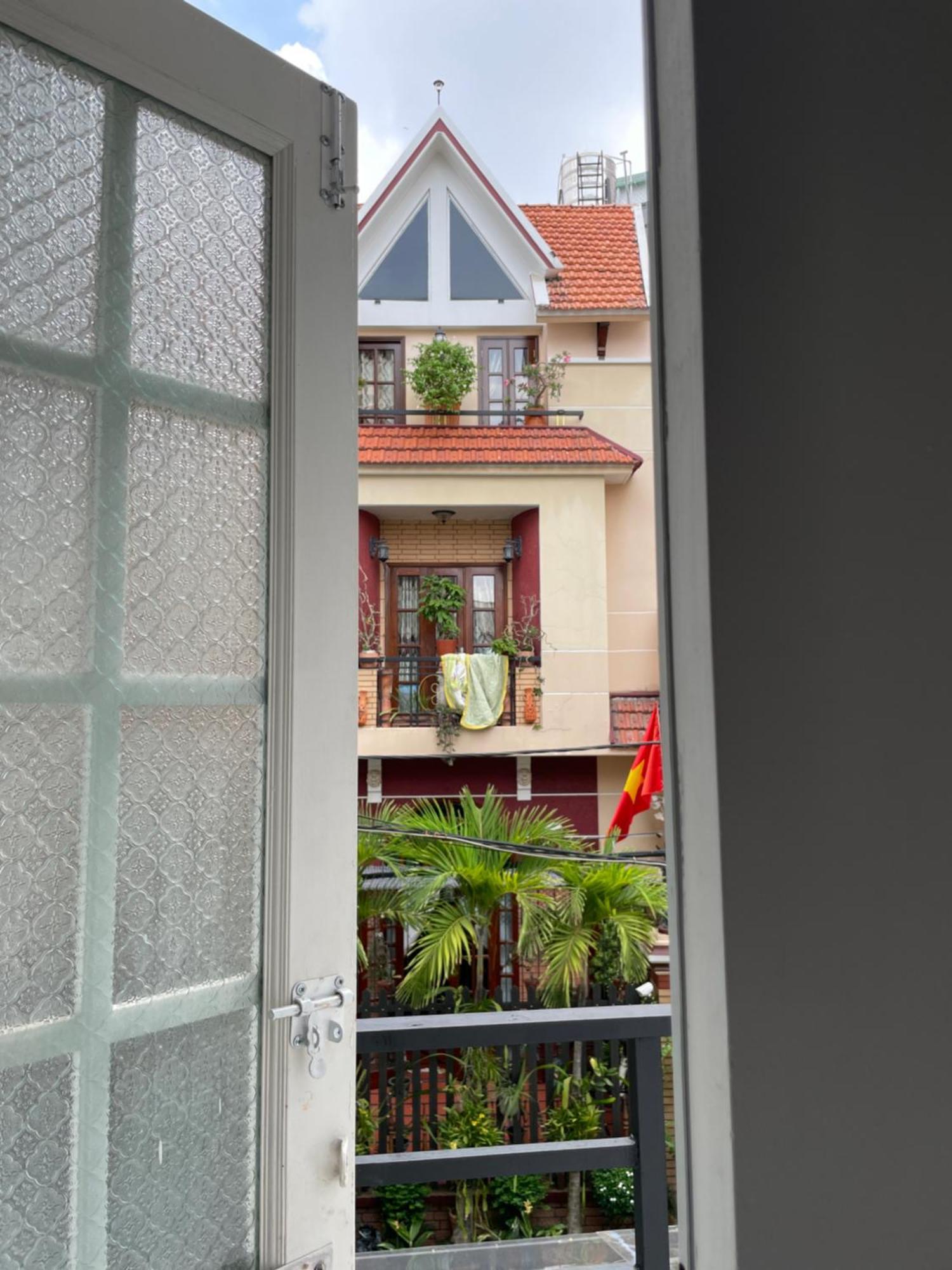 Alphabet Home Capsule Ho Chi Minh City Exterior photo